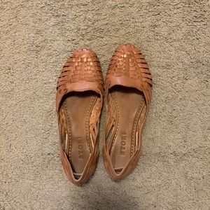 Stori Hirracha Shoes size 8